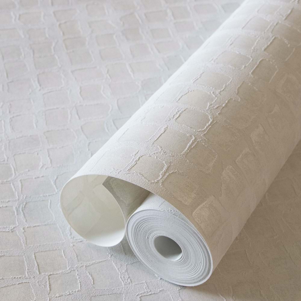 Manhattan Pearl White