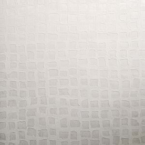 Manhattan Pearl White